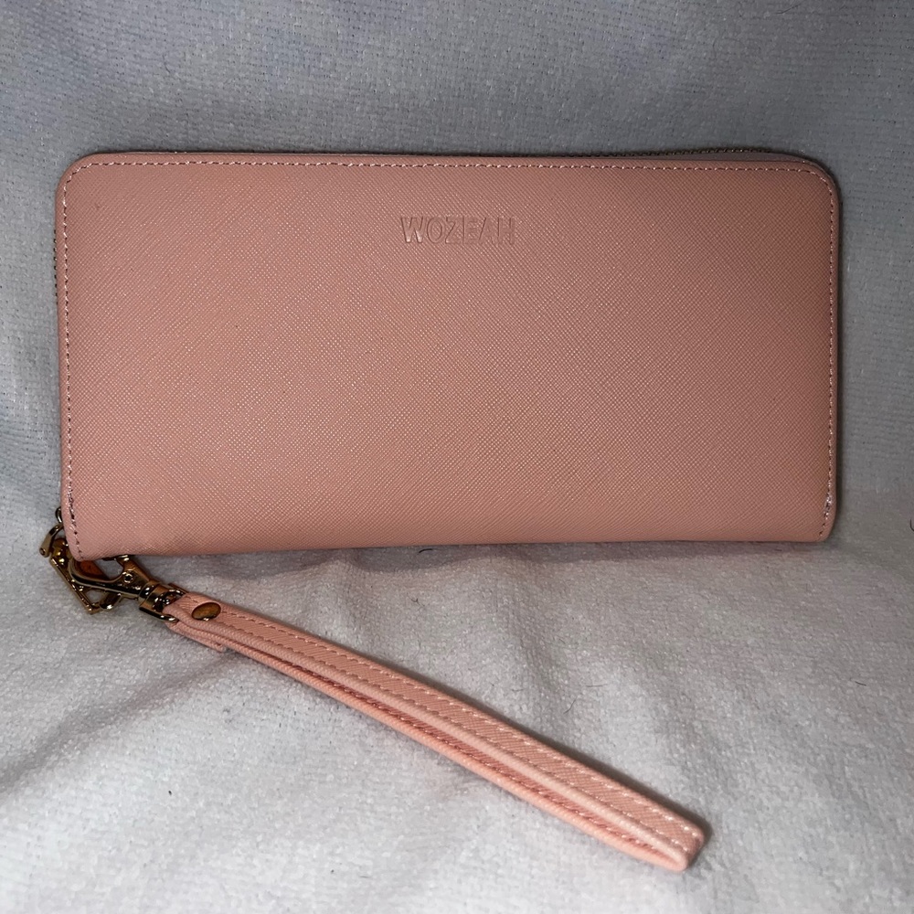 NWT Women's RFID Blocking PU Leather Zip Around Wallet Clutch